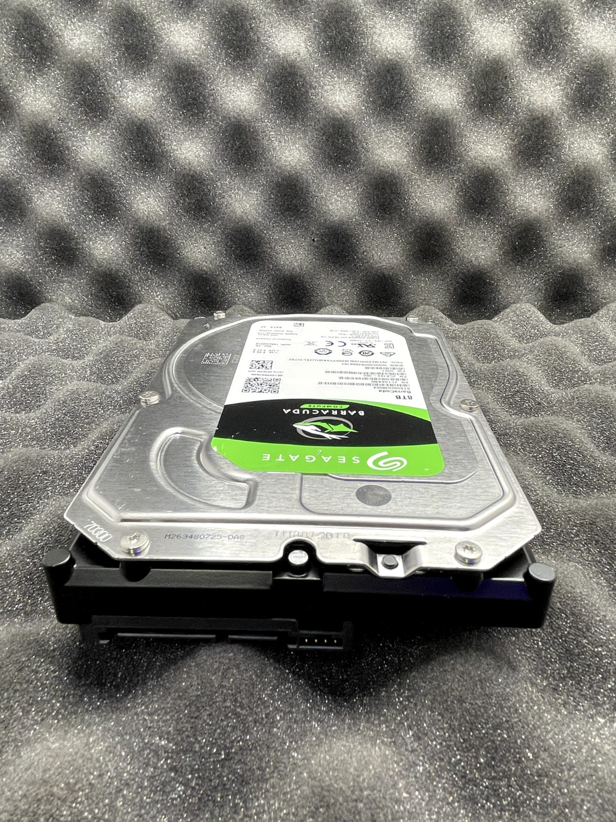 SEAGATE BARRACUDA ST8000DM004 8TB 5400RPM 256GB Cache 3.5" SATA HDD Hard Drive