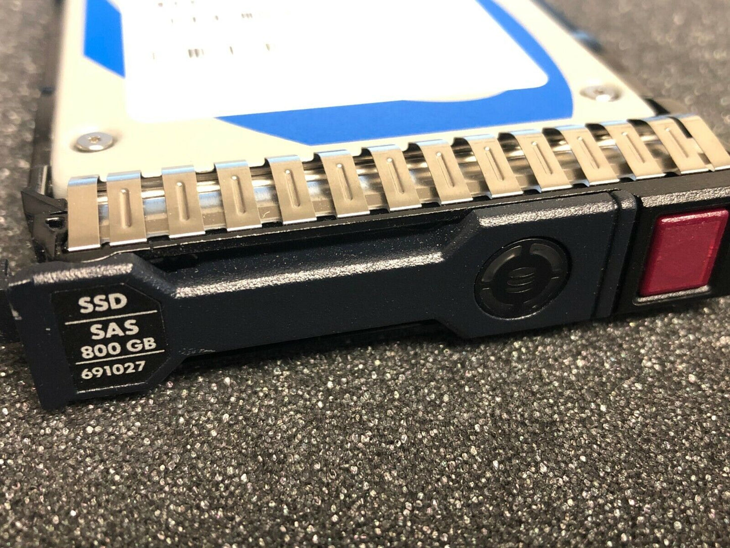 690811-003 REF HPE 800GB SAS 6G ME SFF SSD MO0800FCTRQ 691027