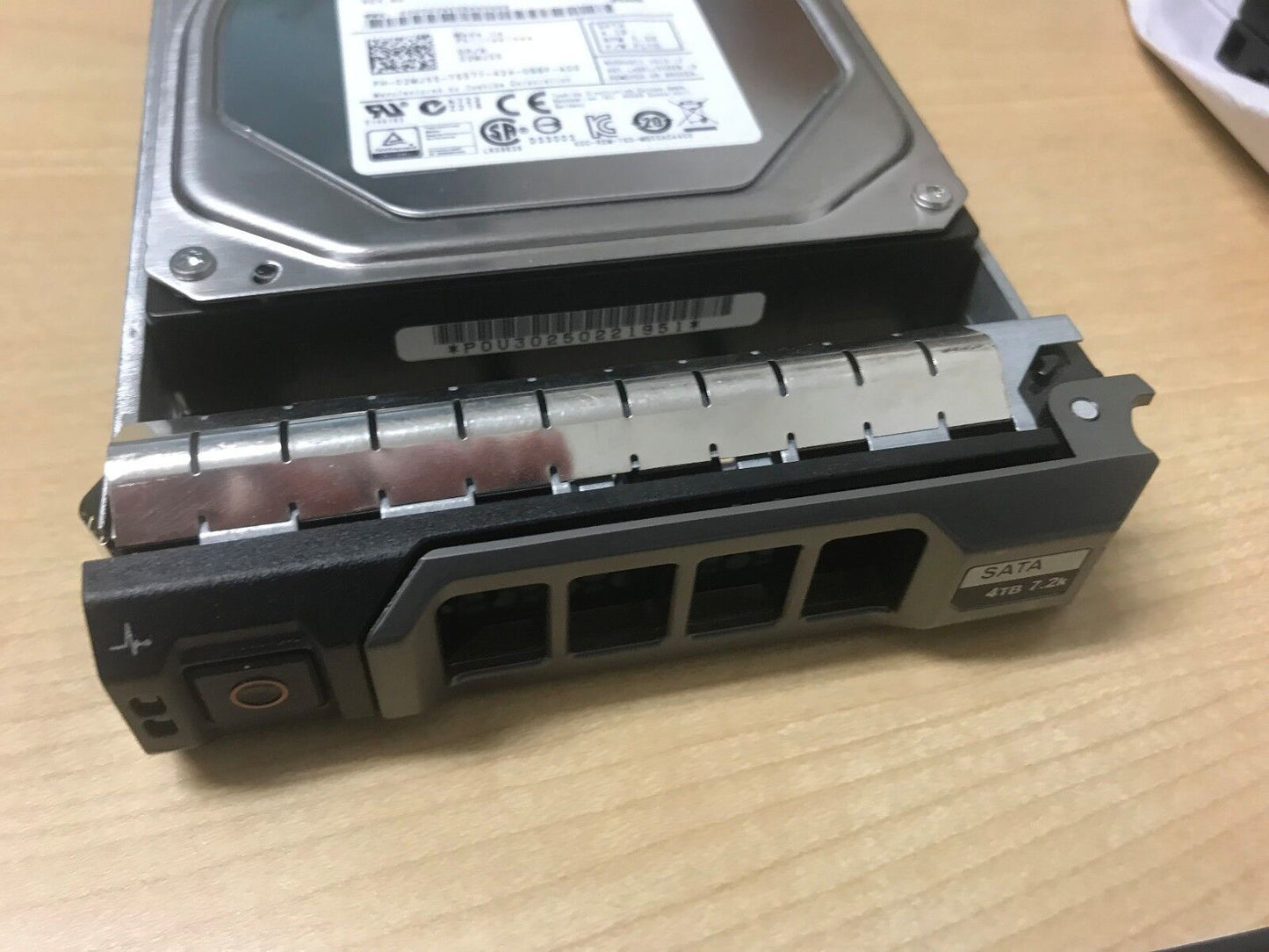 2MJ55 02MJ55 HDEPQ00DLA51-DELL 4TB 6G 7.2K LFF SATA 3.5" HARD DRIVE W/TRAY