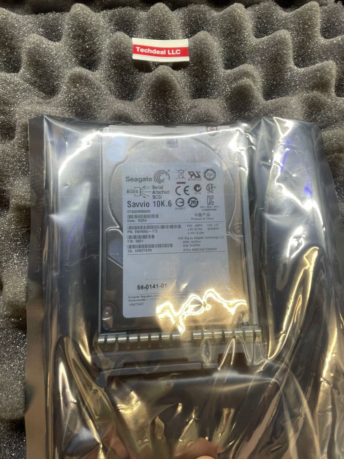 SEAGATE ST900MM0006 900GB 10K 6GB 2.5" SAS HDD UCS-HDD900GI2F106 - MP W CADDY