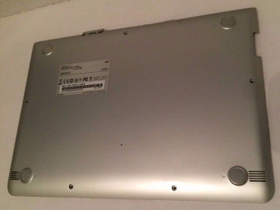 Genuine SAMSUNG XE303C12 XE303C12-A01US 11.6 BOTTOM BASE COVER BA75-04168A