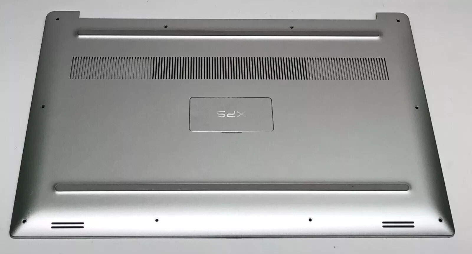 Dell OEM XPS 15" 9570 OEM Laptop Bottom Base Metal Cover Assembly BIP16 GHG50