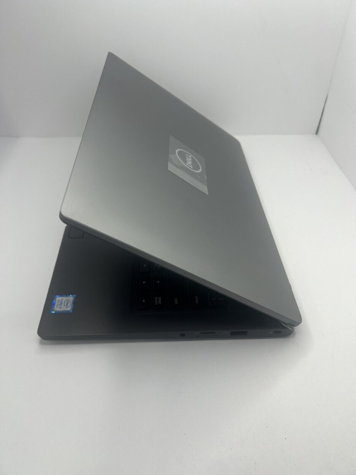 Dell Latitude laptop 7300 13.3" FHD TOUCH i7-8665U 16GB 512gb SSD Win 11 p WIFI