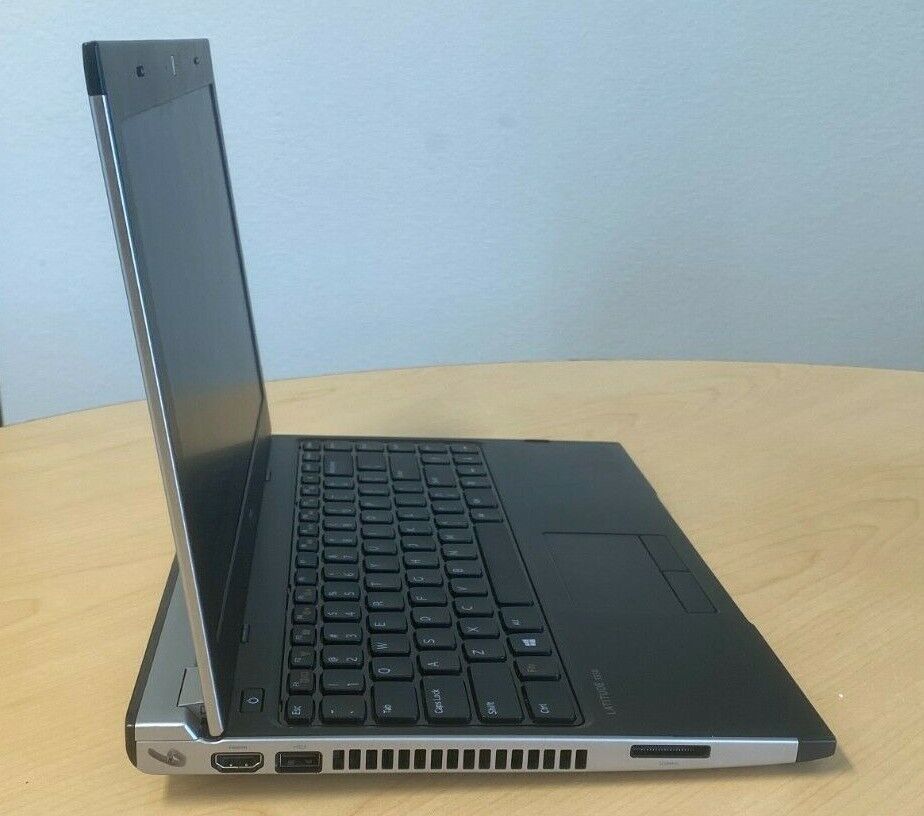 Dell Laptop Latitude 3330 1.8Ghz 8/16GB SSD HDD Win 10 pro Webcam 13.3" WIFI