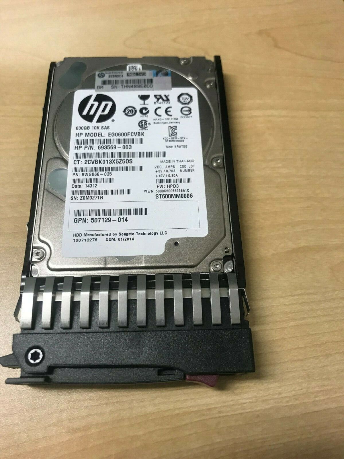 HP EG0600FCVBK 693569-003 600GB 10K 6G 2.5" SAS SC HARD DRIVE G8 G9 9WG066-035