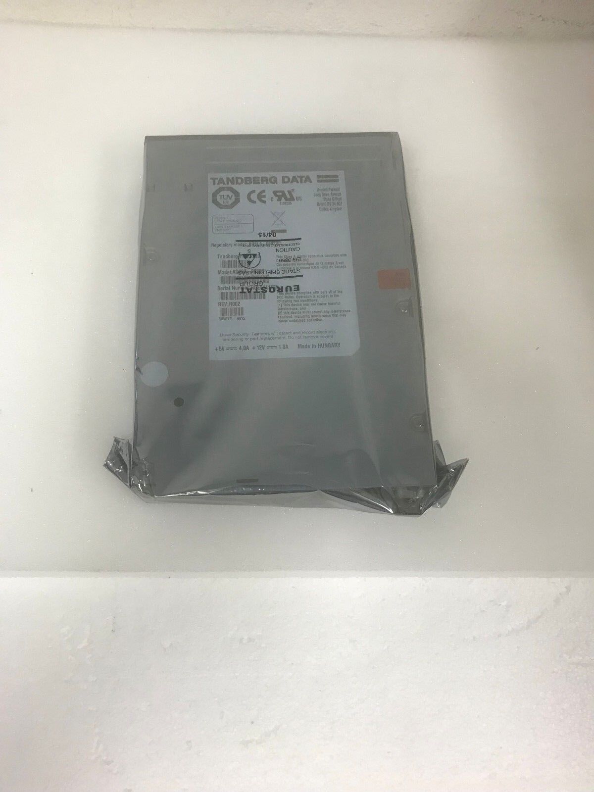 TANDBERG DATA  AQ293-20350 LTO5 (HP) HH FC TAPE DRIVE FOR T24, T40  NEW