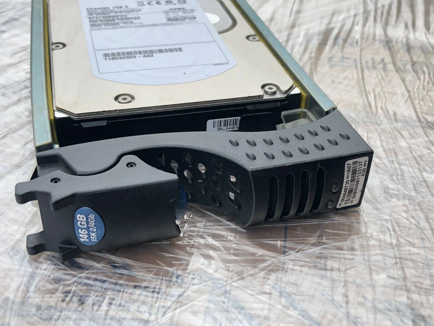 Seagate Cheetah ST3146855FCV 146GB 15K.5 3.5" Hard Drive Fiber 520 BPS 005048730