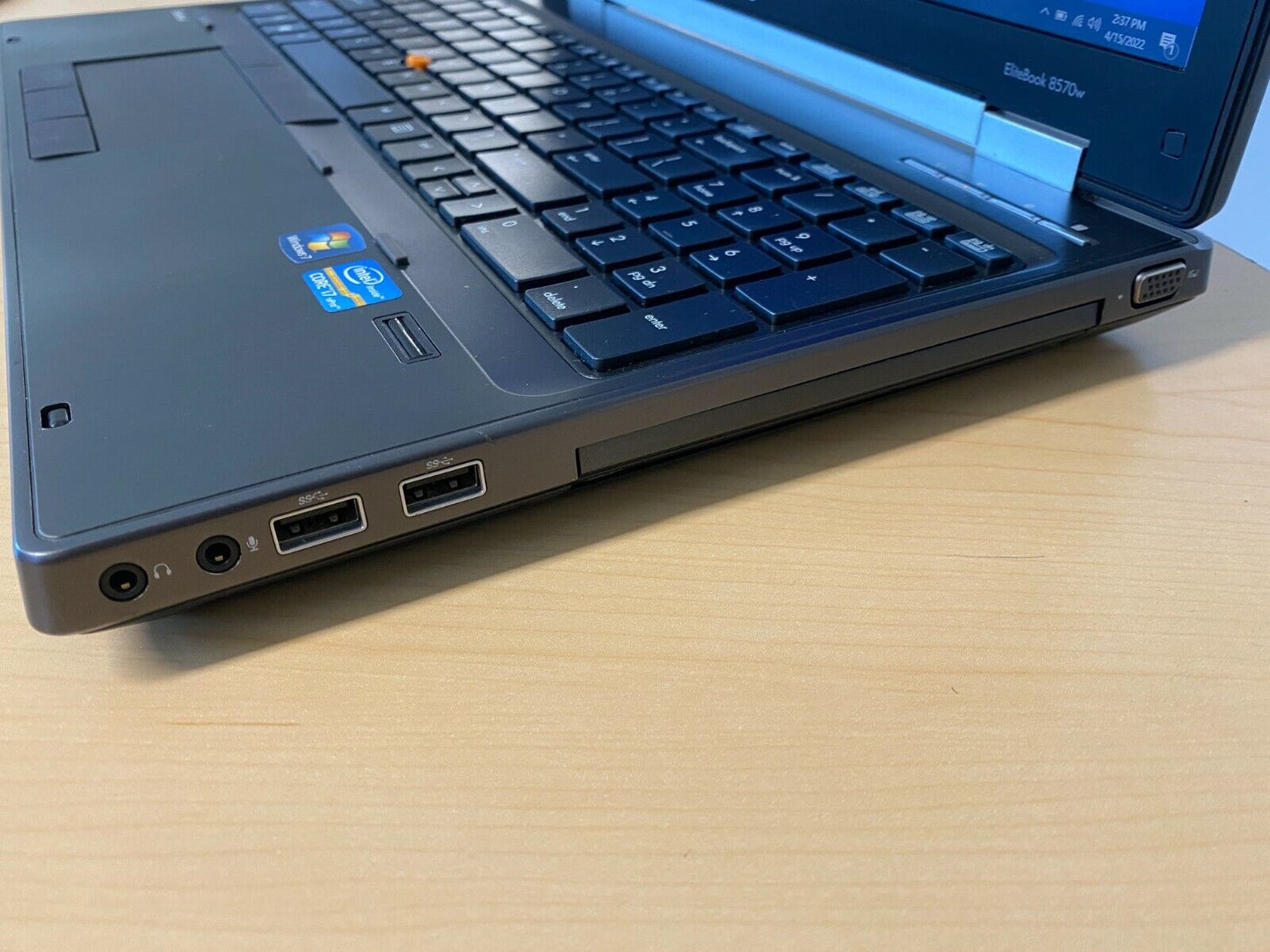 HP EliteBook 15.6" 8570w i7 2.6G 32GB 256GB SSD 1TB HDD AMD Radeon HD 7700 Win10