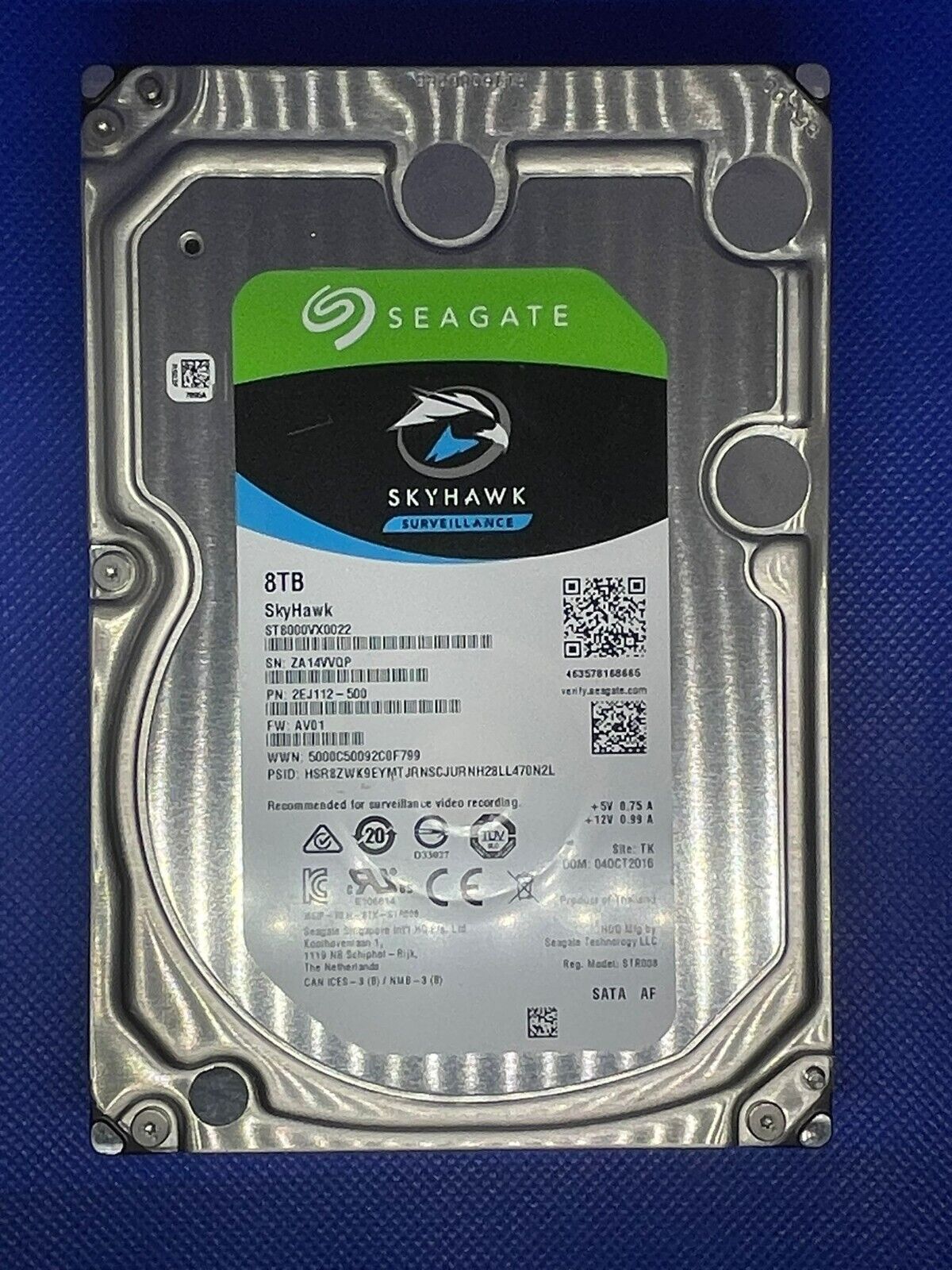 Seagate SkyHawk ST8000VX0022 8TB 3.5" 6Gb/s 256MB 7.2K SATA HDD P/N: 2EJ112-500