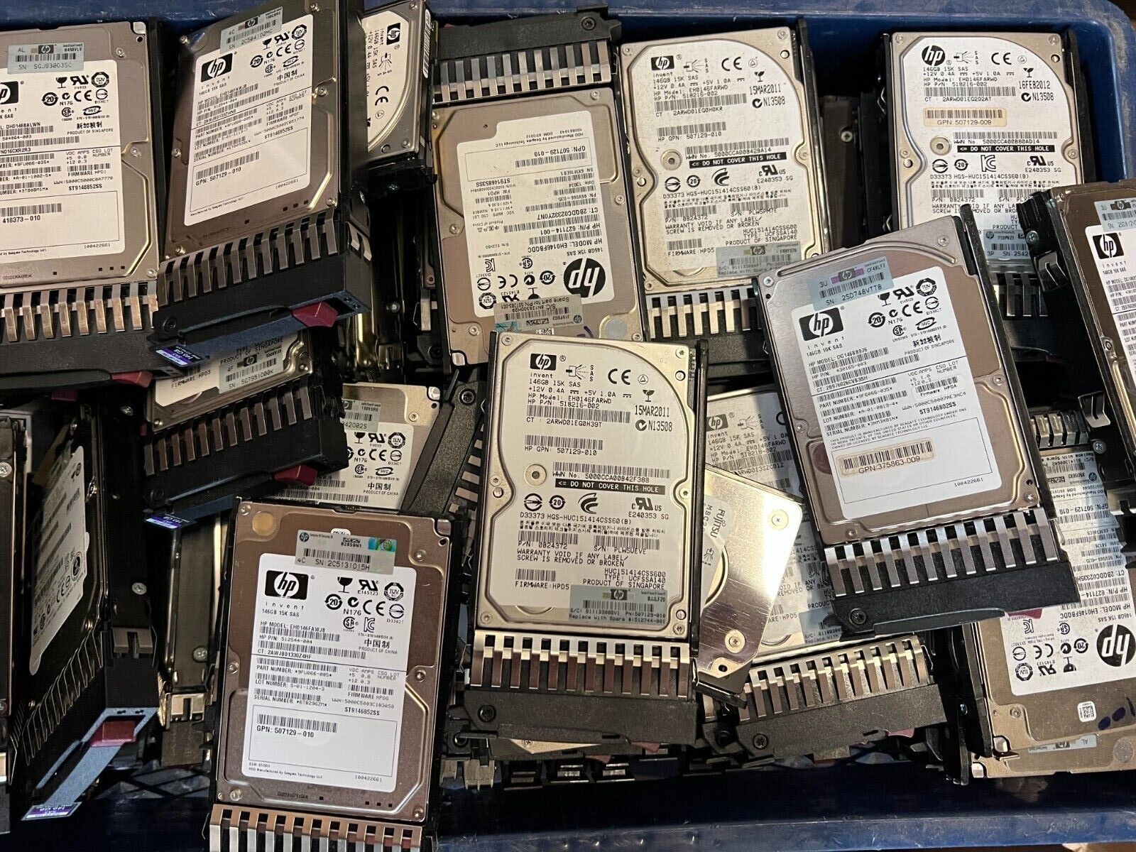 Lot of 10-mixed HP 627114-001 146GB 15K 6GB/s SAS 2.5" Hard Drives 