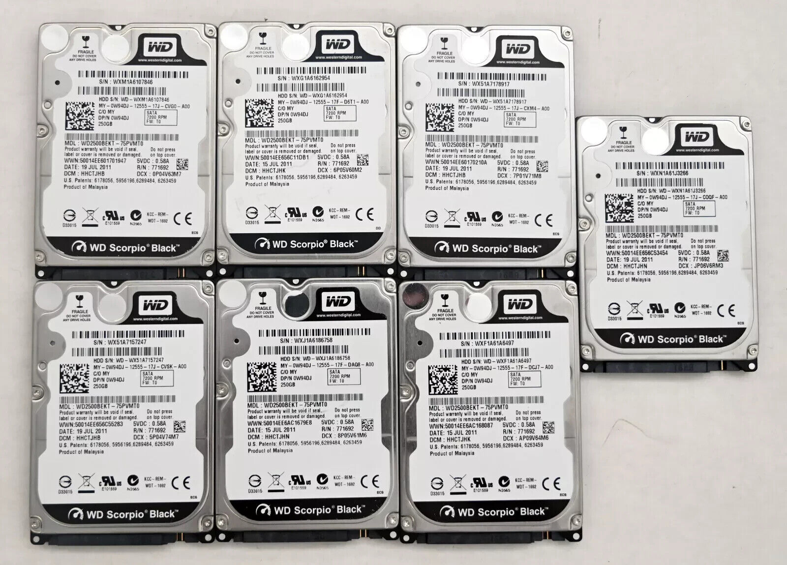 LOT Of 7  Western Digital WD2500BEK 250GB SATA Scorpio Black 2.5" 7200RPM HDD