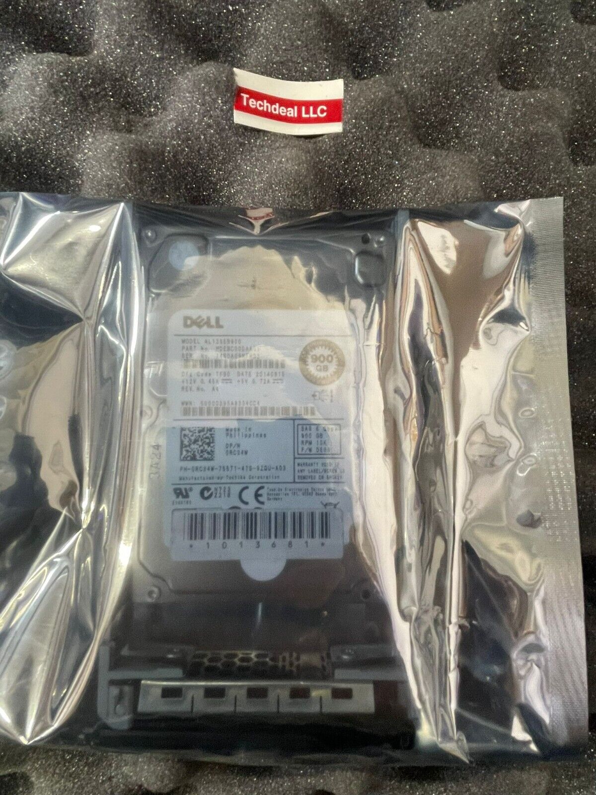RC34W DELL 900GB SAS 10K 6Gbps SFF Hard Drive Toshiba AL13SEB900 0RC34W