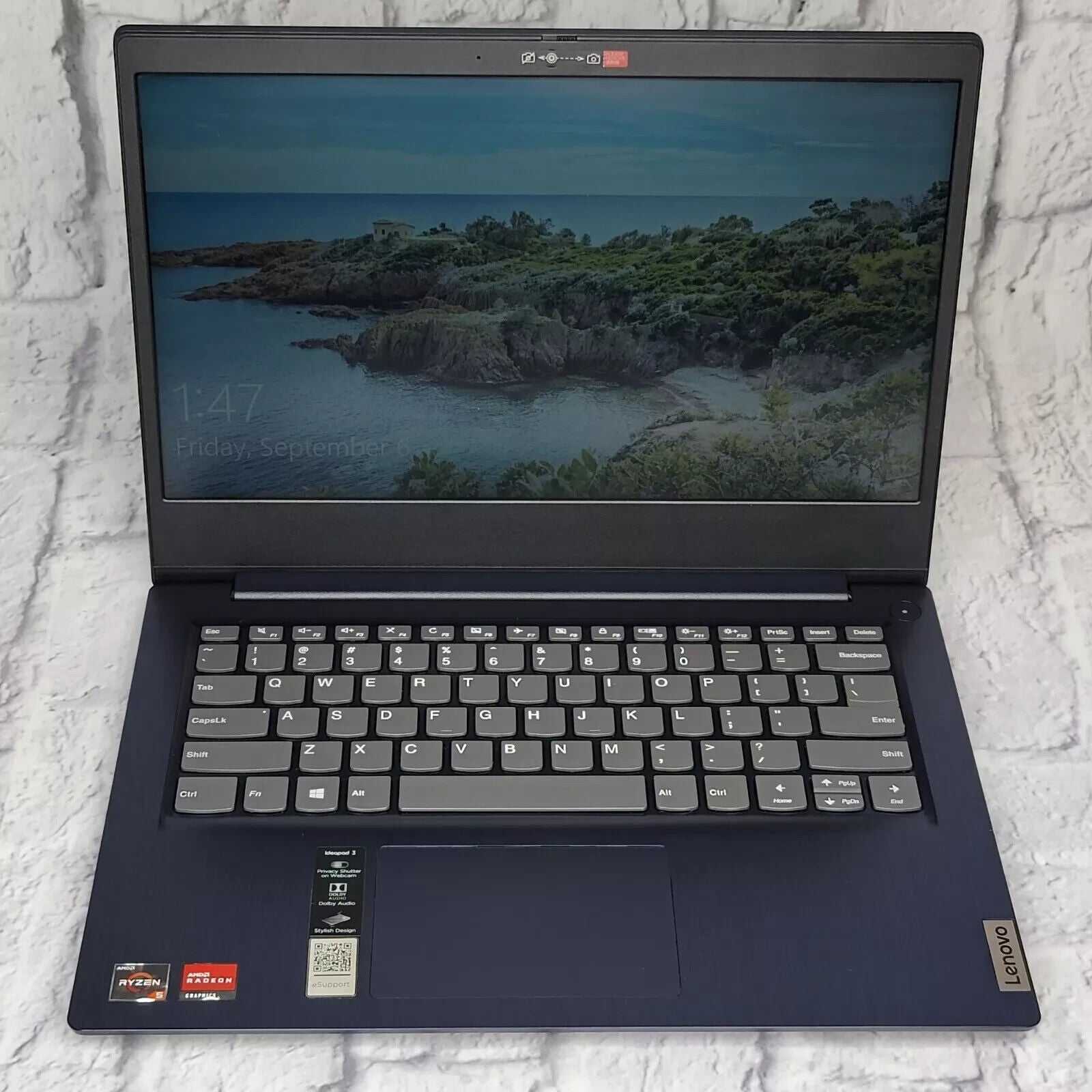 Lenovo Ideapad 3 14ADA05 14" AMD Ryzen 5 3500U 2.10 GHz 8GB RAM 250GB SSD WIN 11