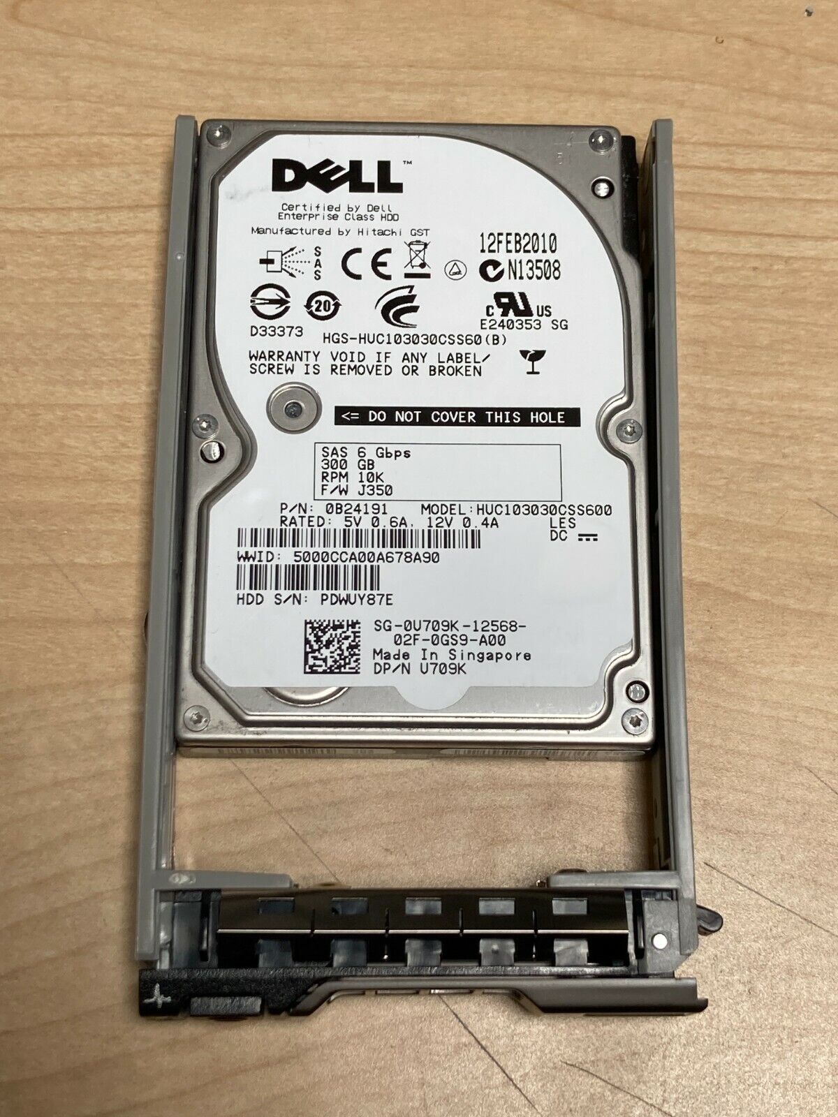 DELL U709K 300GB SAS 2.5" 10K SERVER HARD DISK DRIVE HUC103030CSS600