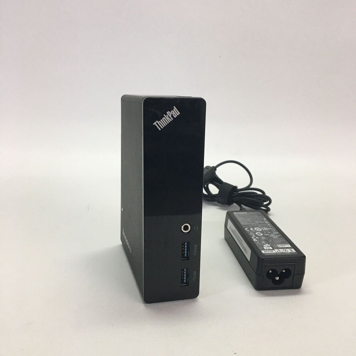 Lenovo DU9019D1 Compact ThinkPad USB 3.0 Computer Docking Station