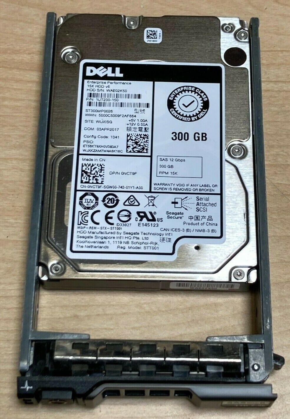 NCT9F ST300MP0026 1UT230-150 DELL 300GB 15K 12G 2.5" SAS HDD FOR R440 R740XD