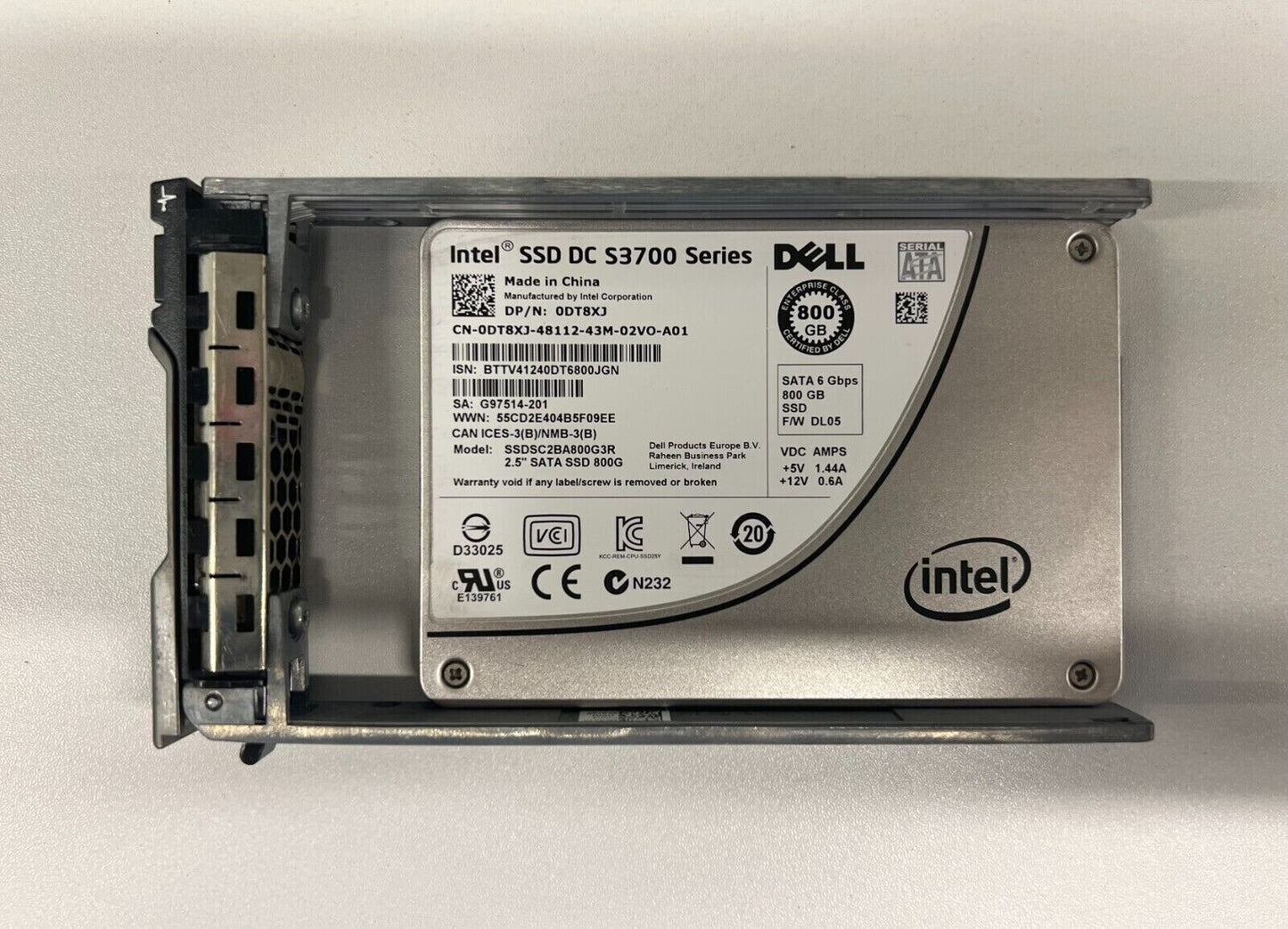 0DT8XJ Dell Intel DC S3700 Series 800GB SATA 6Gb/s 2.5" SSD DT8XJ SSDSC2BA800G3R
