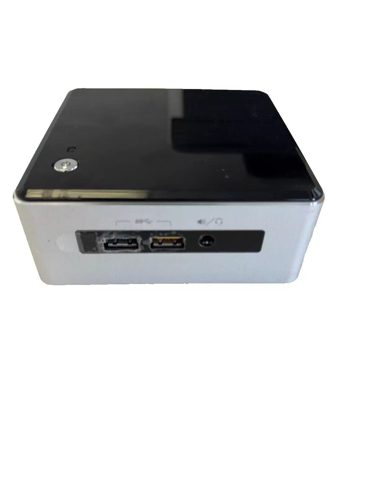 Intel NUC 5i3RYH Gen i3-5010U 2.1GHz 16GB RAM 512GB