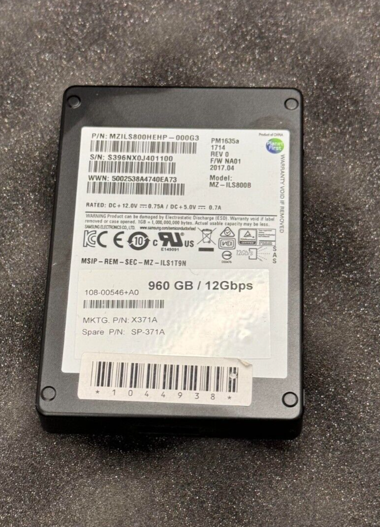 MZILT960HAHQ SAMSUNG PM1635A 960GB 12G SAS 2.5" SFF SSD SOLID STATE MZ-ILT960A