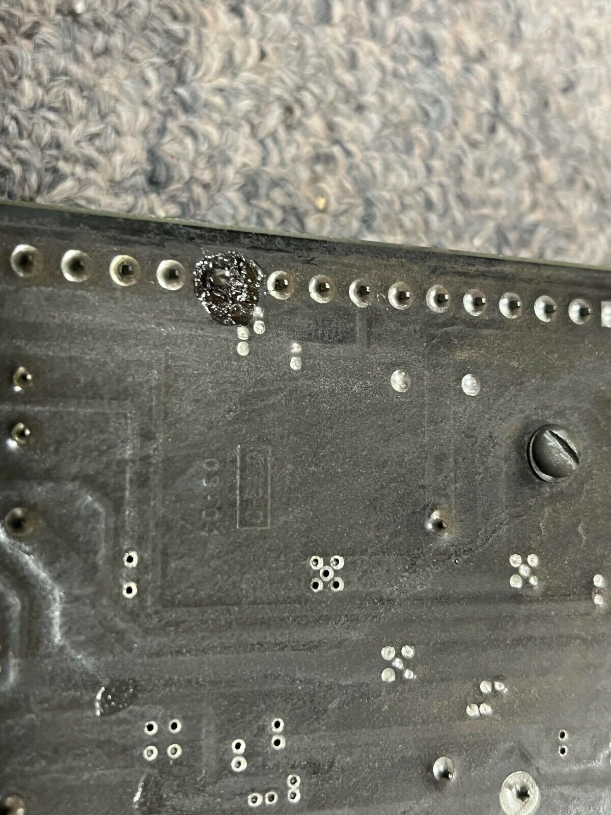 CROWN 126972 CONTROLLER DISTRIBUTION BOARD sold for parts easy fix