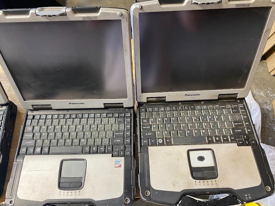 Panasonic CF-30 Intel Cent Centrino No HDD NO OS Parts Only Not Tested